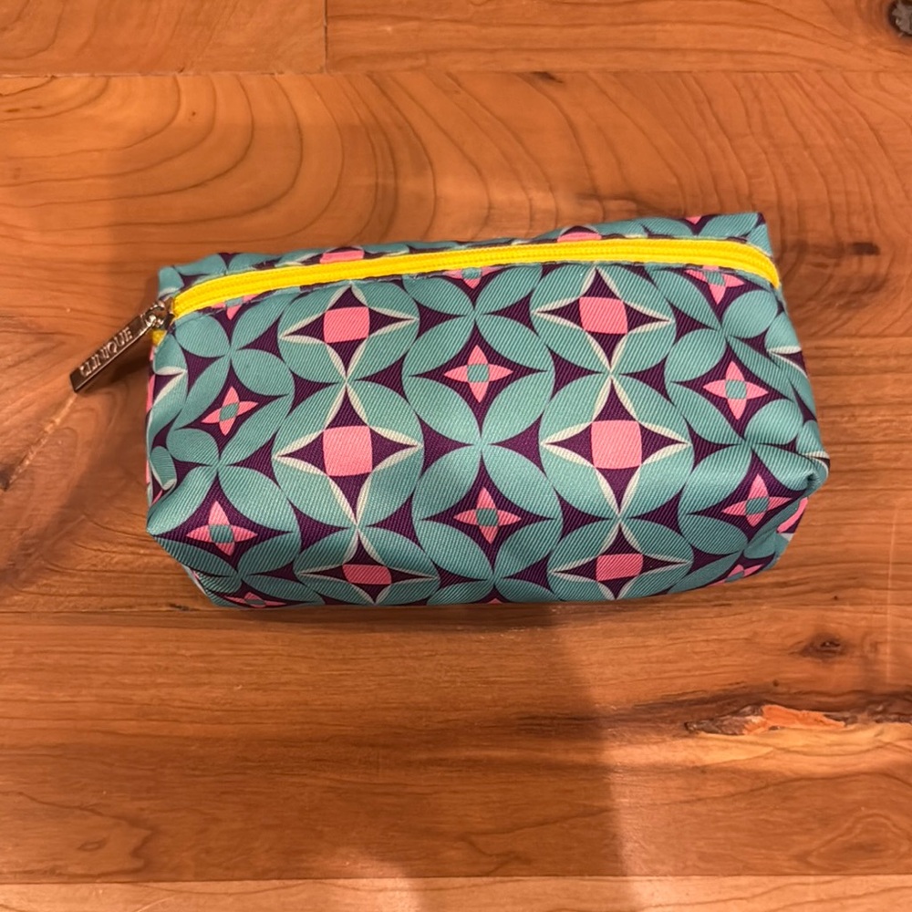 Geometric Patterned Cosmetic Bag